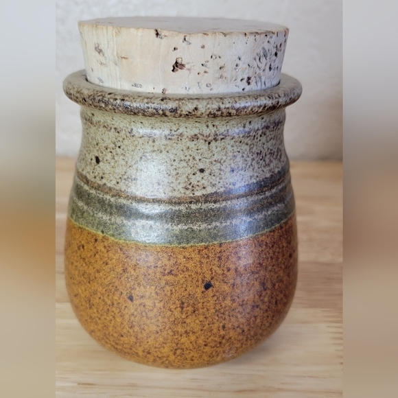 VINTAGE Signed Studio Pottery Pot with Cork Lid - Picture 2 of 5